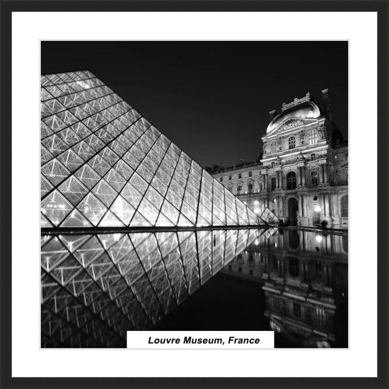 Architecture photos of France-Louvre Museum